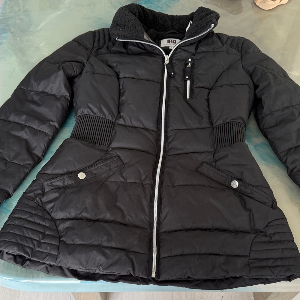 Women's Black Puffer Jacket